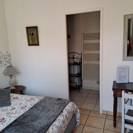 Chambre D'Elisabeth A La Ferme Montépilloy Dış mekan fotoğraf