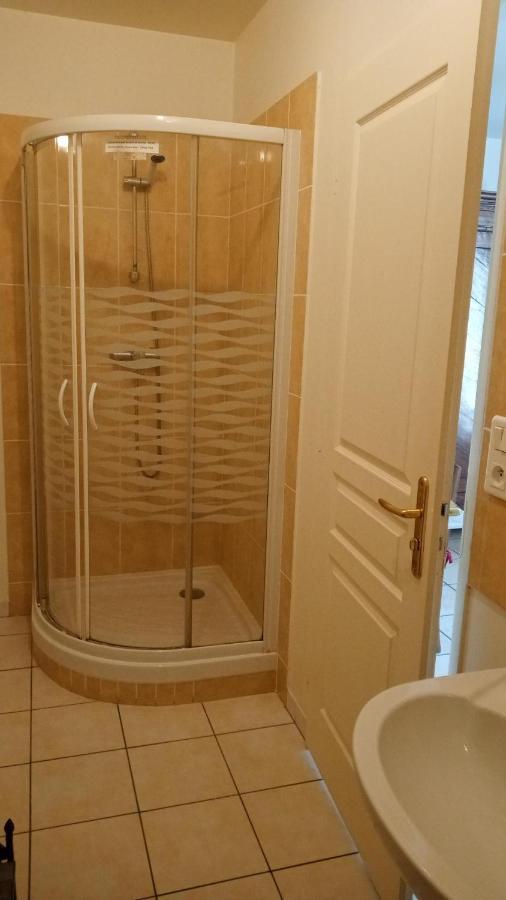 Chambre D'Elisabeth A La Ferme Montépilloy Dış mekan fotoğraf